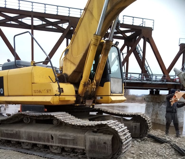 ЭКСКАВАТОР KOMATSU PC-270-7