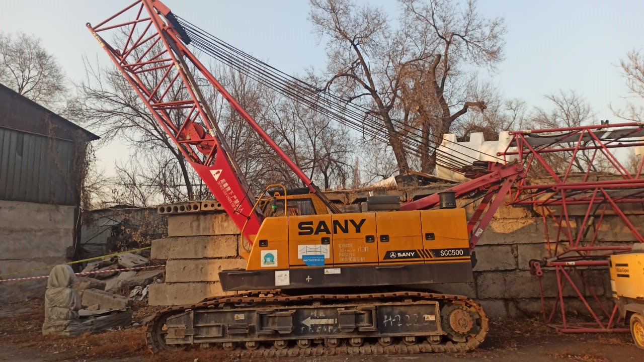 ГУСЕНИЧНЫЙ КРАН SANY 500+